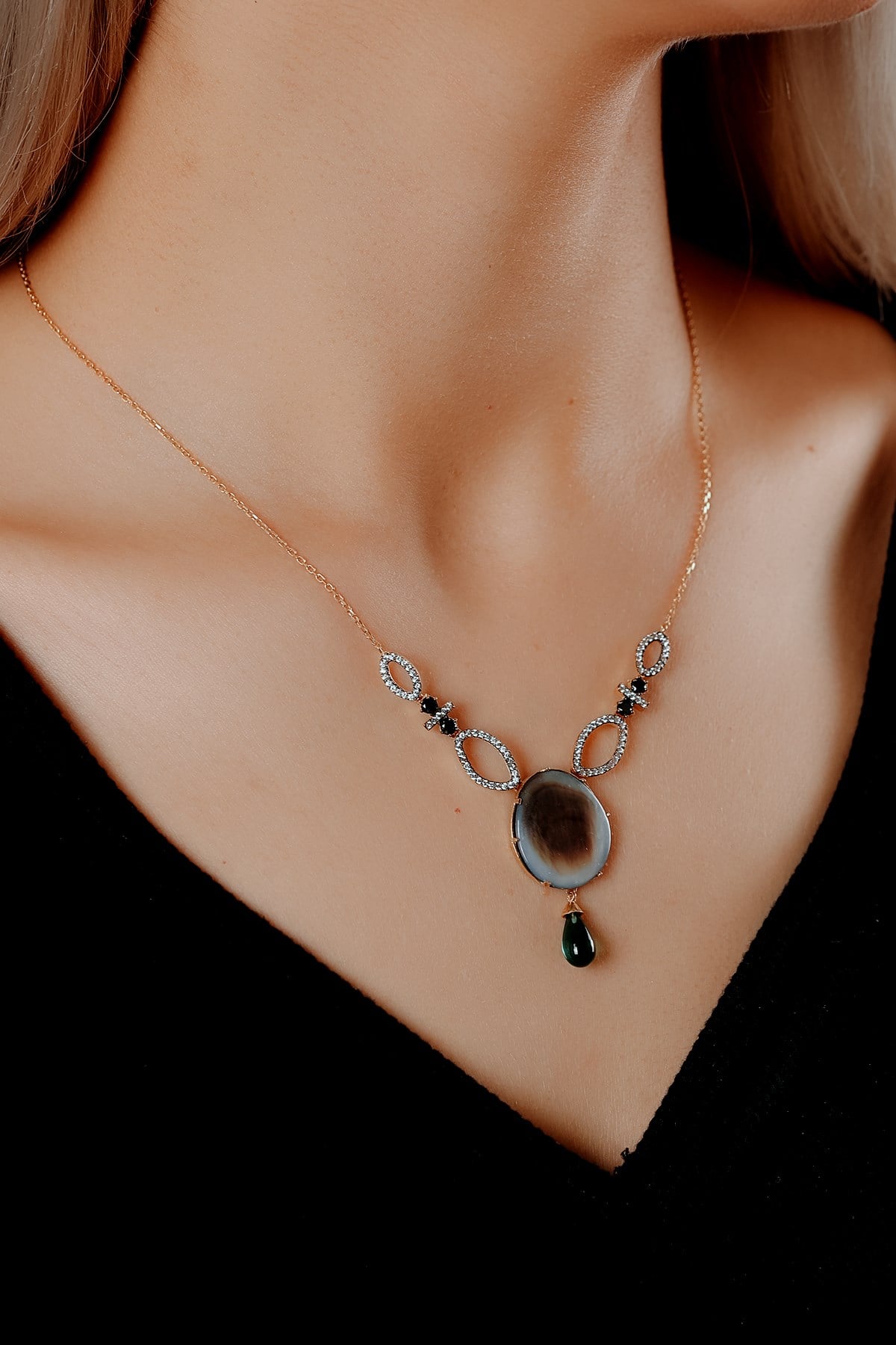 ALYANAKLAR YEŞİL DAMLA MODEL TAŞLI KOLYE KÜPE TAKIM Düğün Setleri