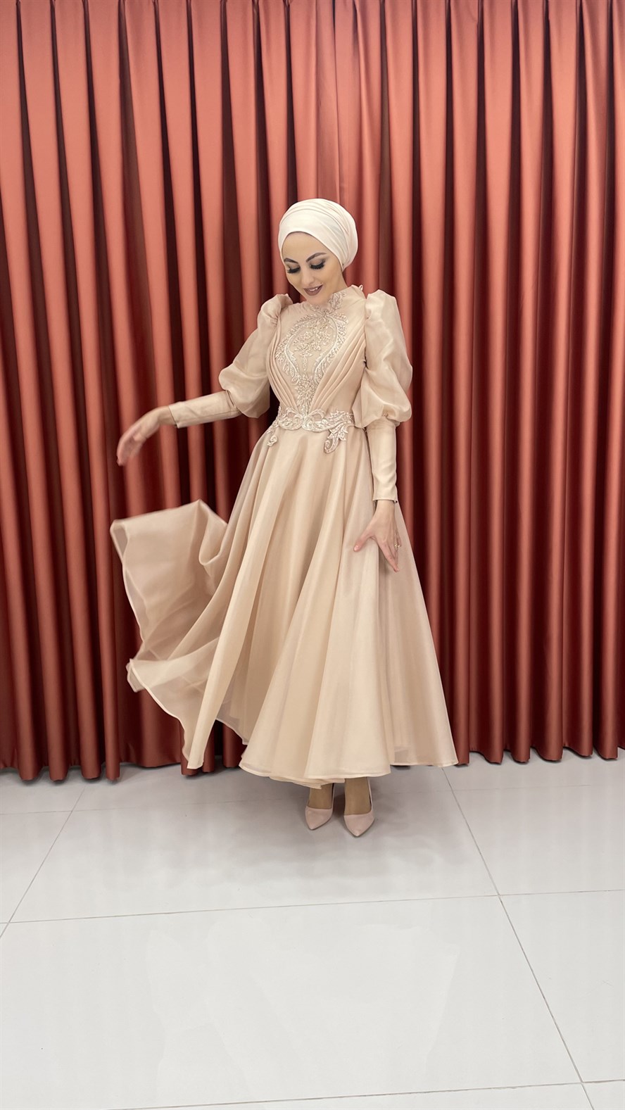 0096 Gülenay Abiye-Pudra