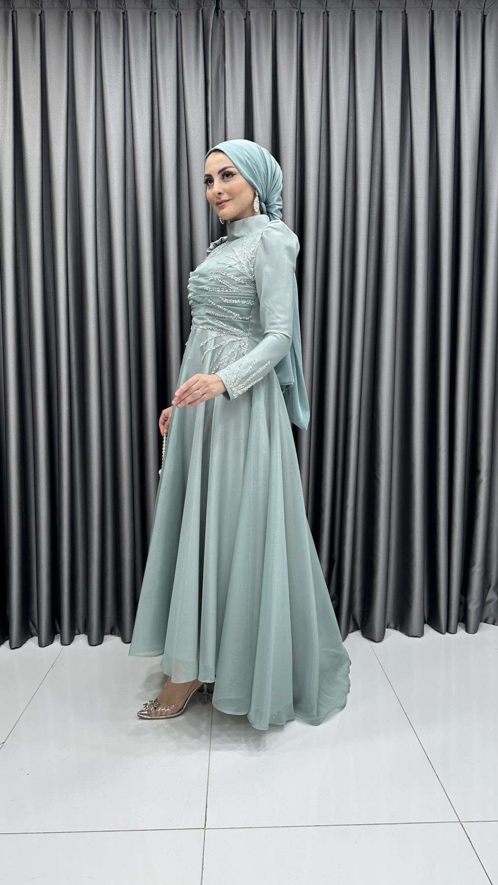 024 Ceren Abiye-Mint