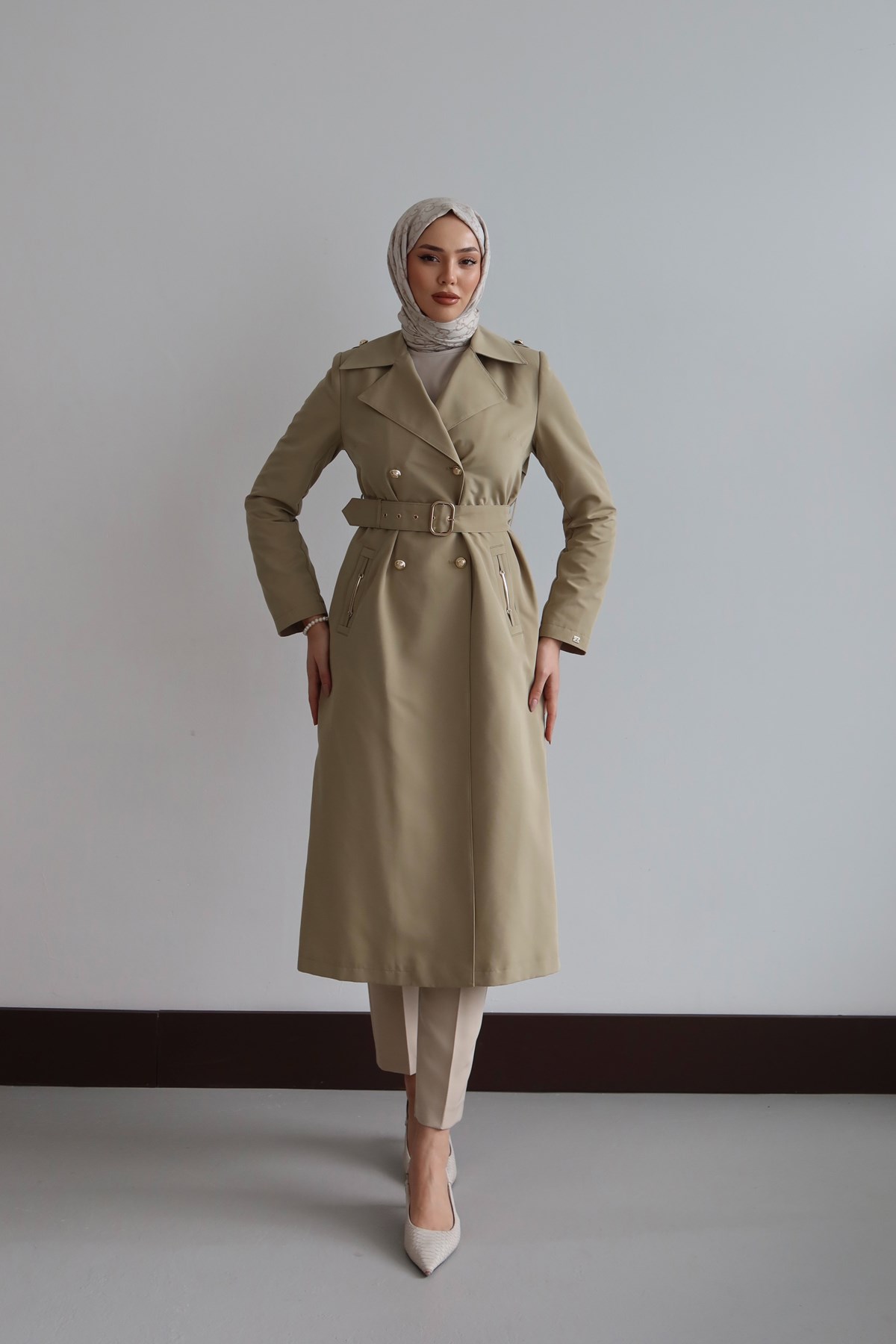 14049 Lesna Trençkot-Yeşil