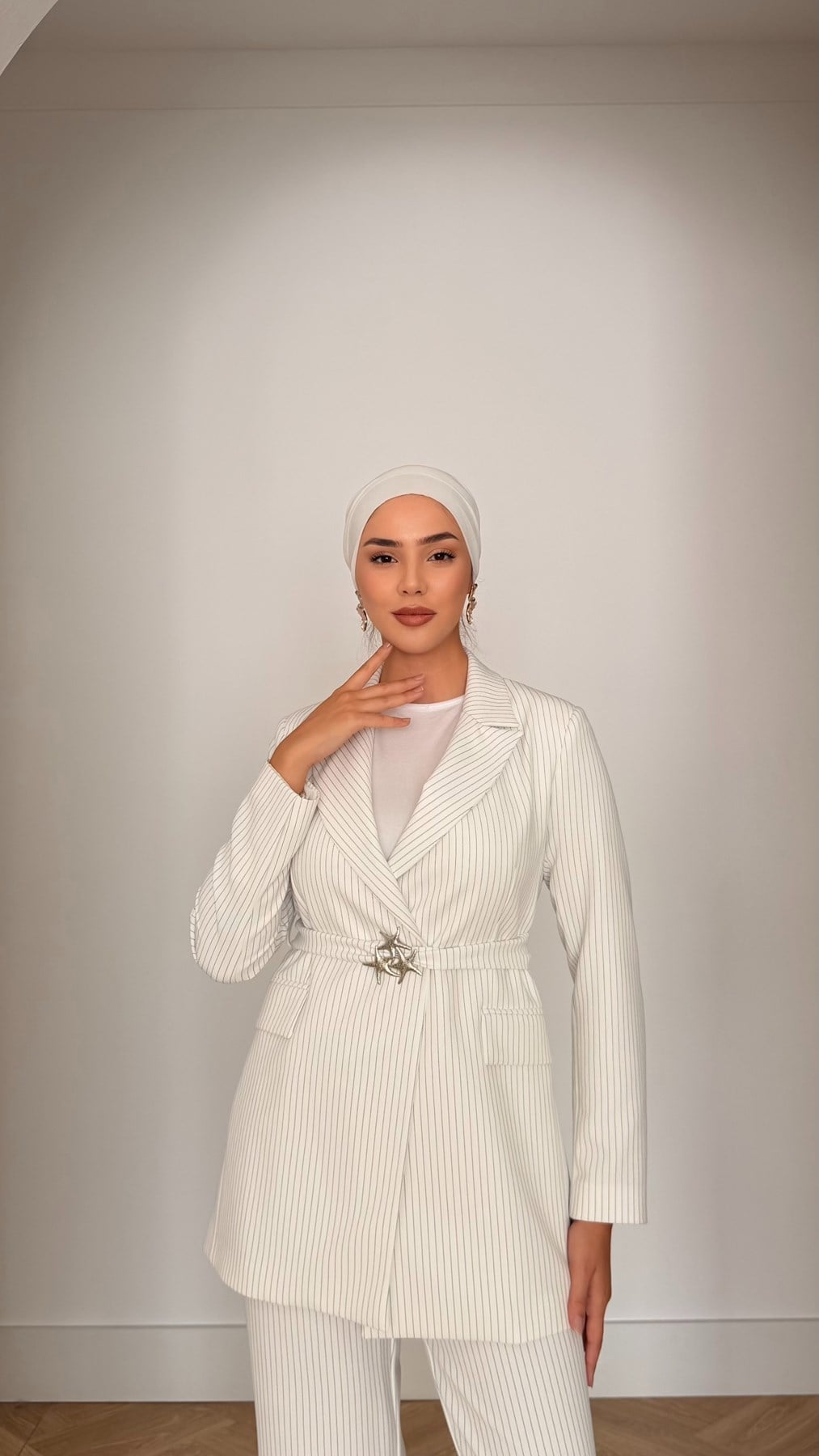 15301 Çizgili Takım-Ekru