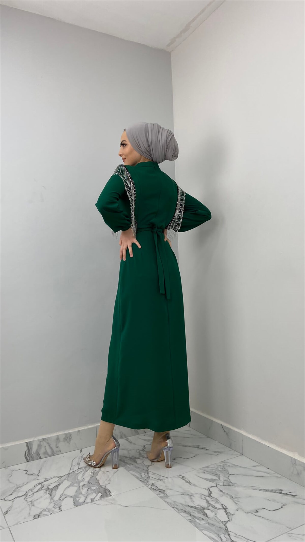 1718 P Bayan Elbise