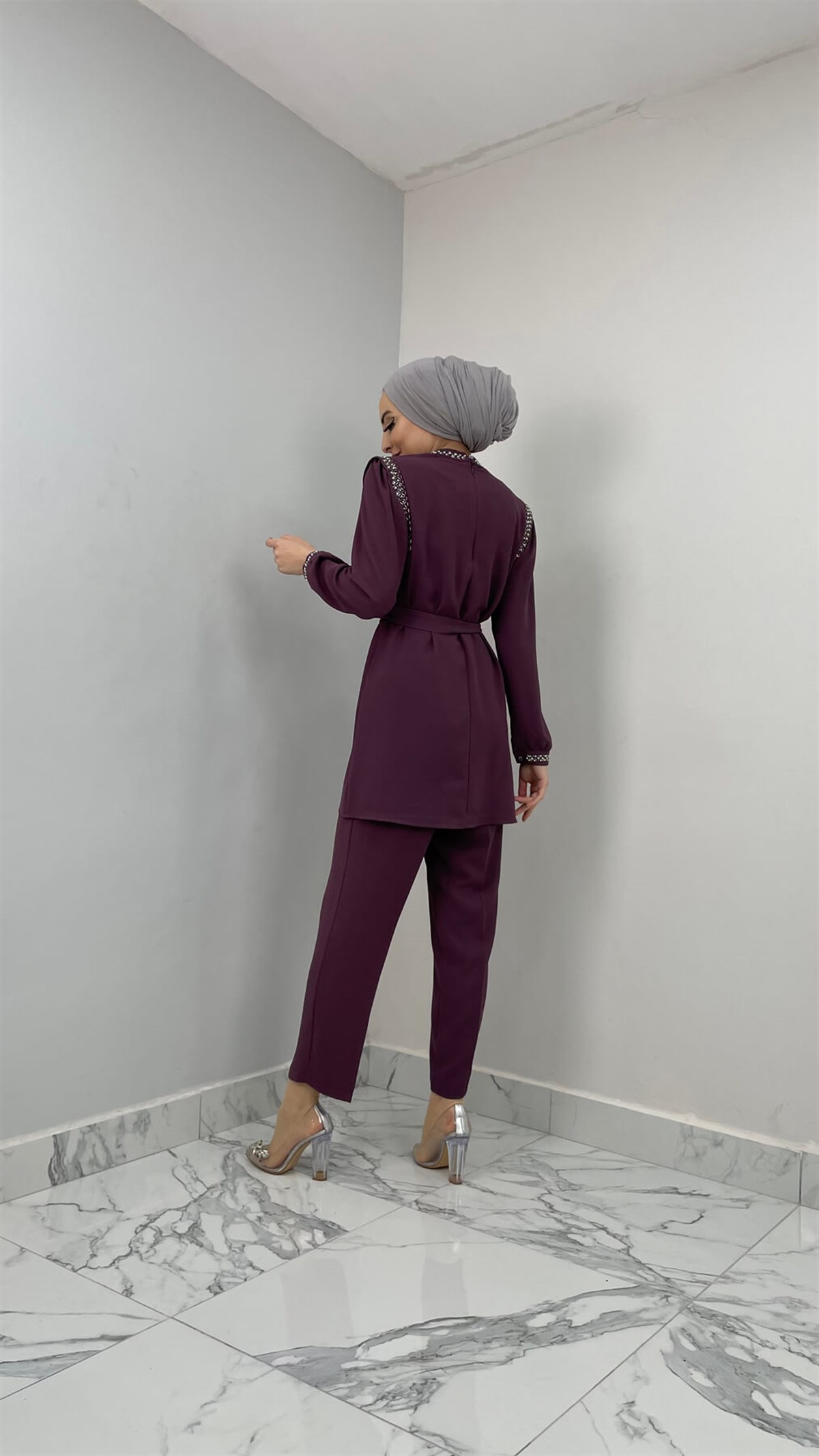 1725 - Taş Süslemeli İkili Takım - MÜRDÜM