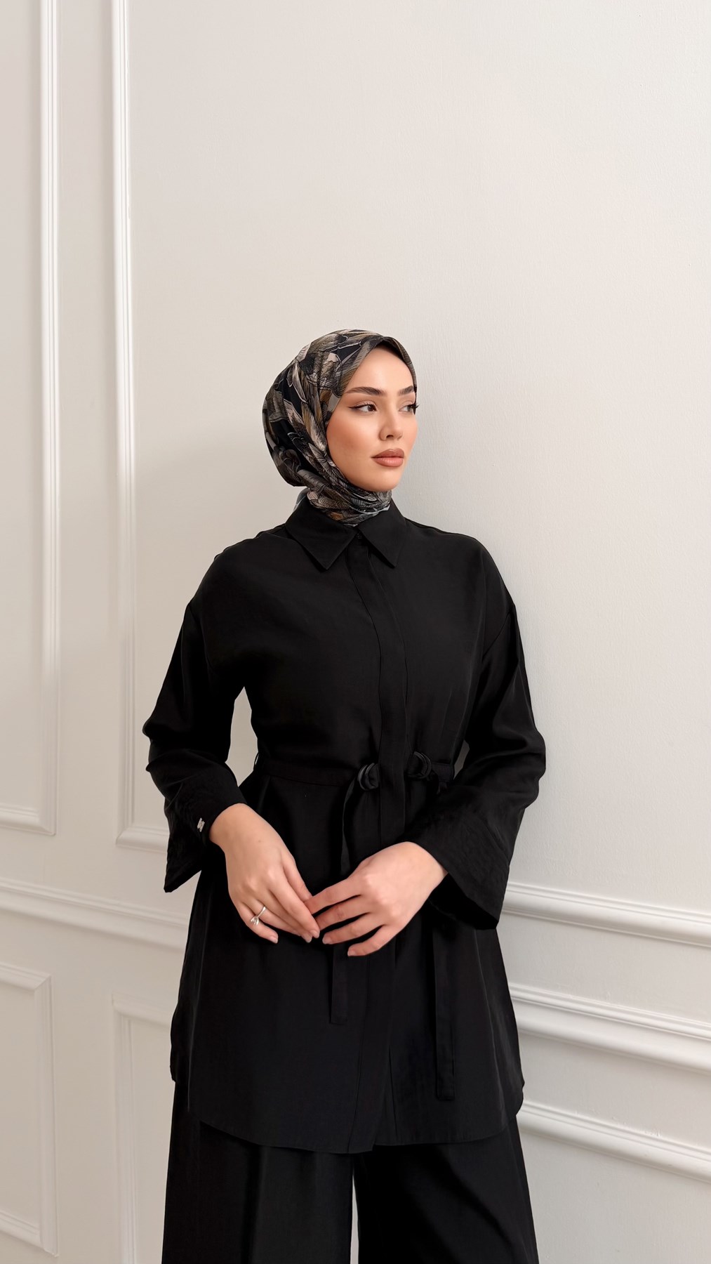 1829 Eleyra Takım-Siyah