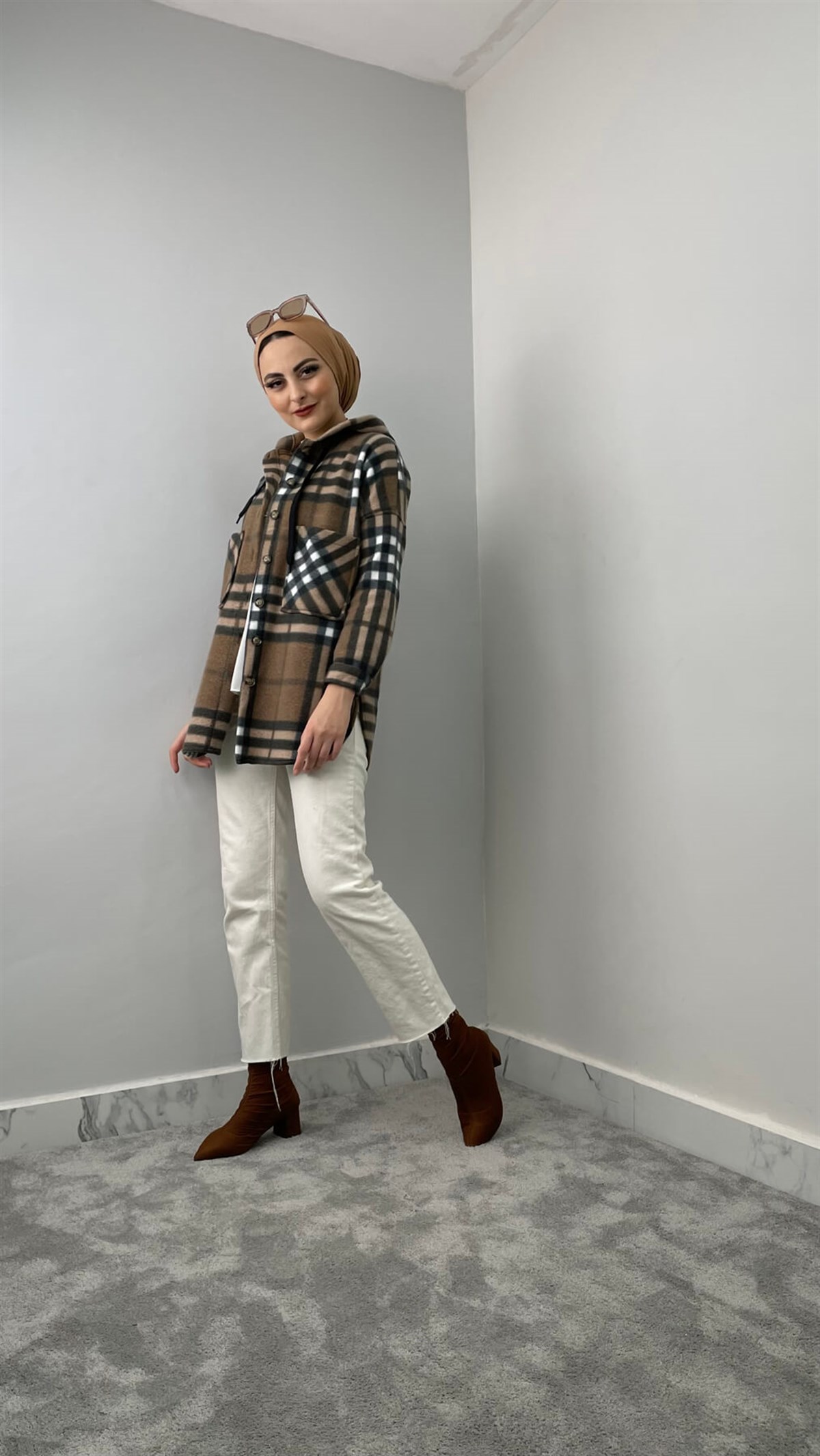 2634 N Ekose Tunik