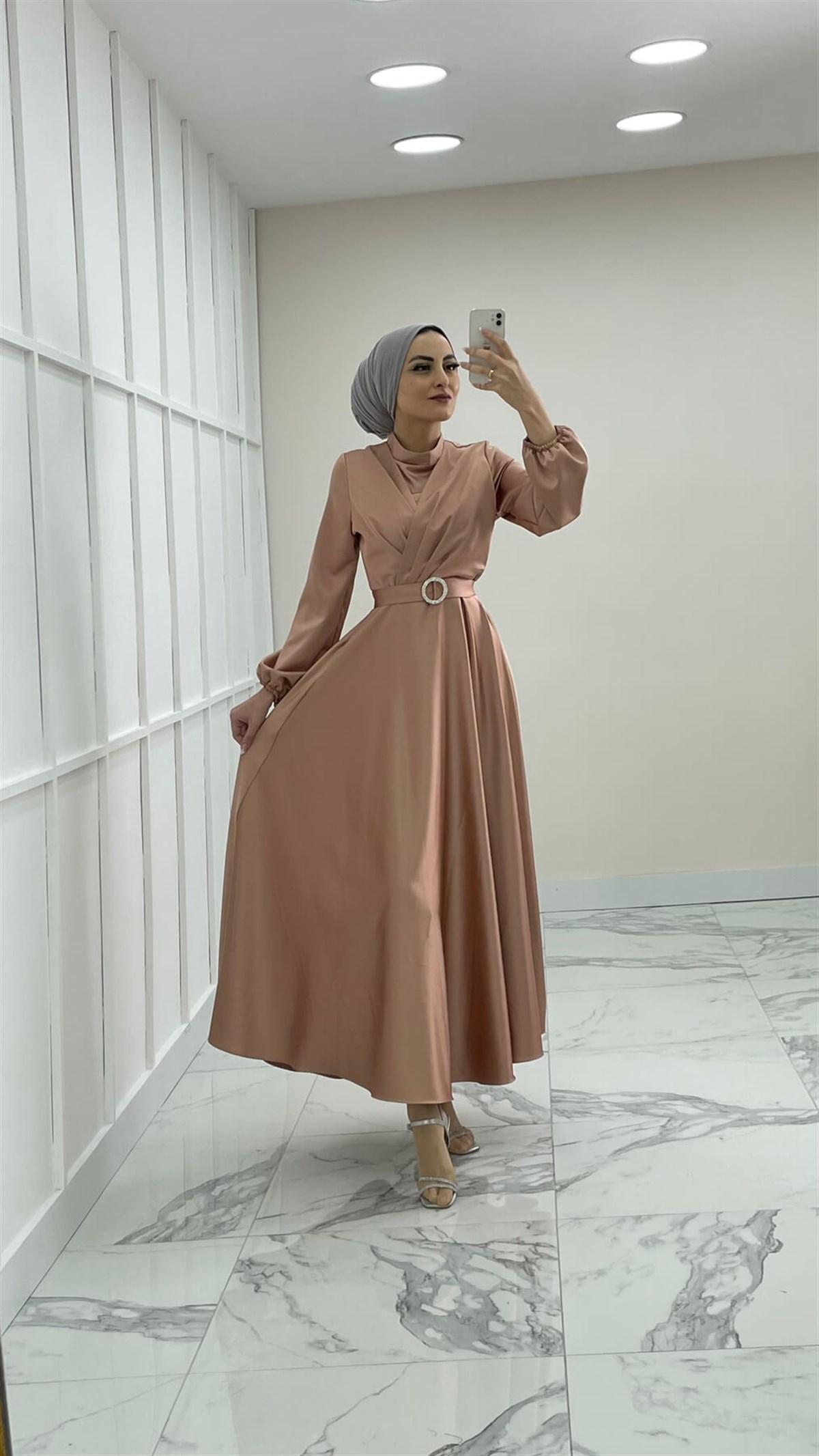 4342 R – Kemeri Taşlı Saten Abiye-Bej