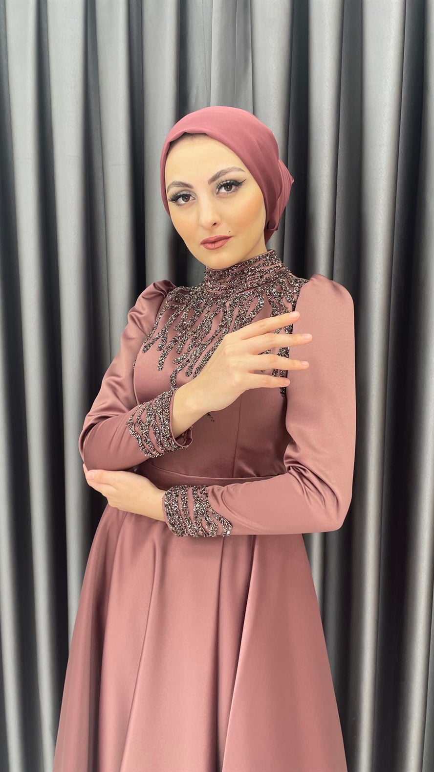 4454 H – Taş İşleme Detaylı Saten Kumaş Abiye-Marsala