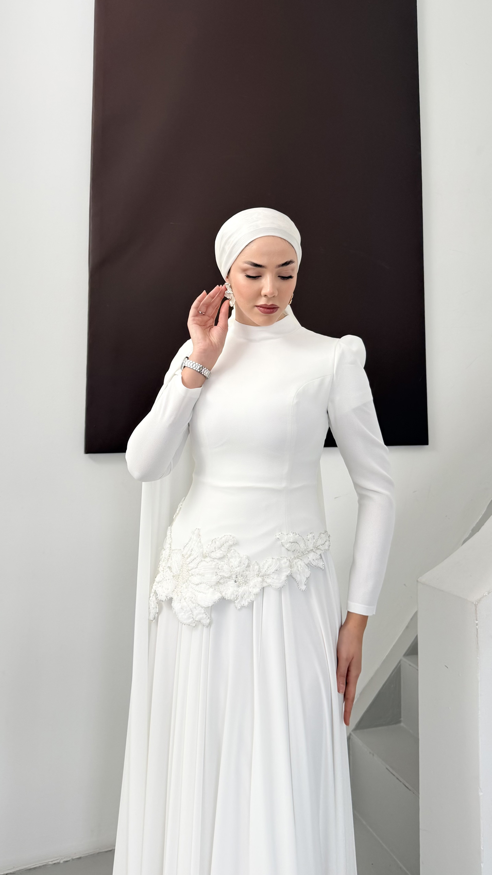 4551 T Sarah Abiye-Beyaz