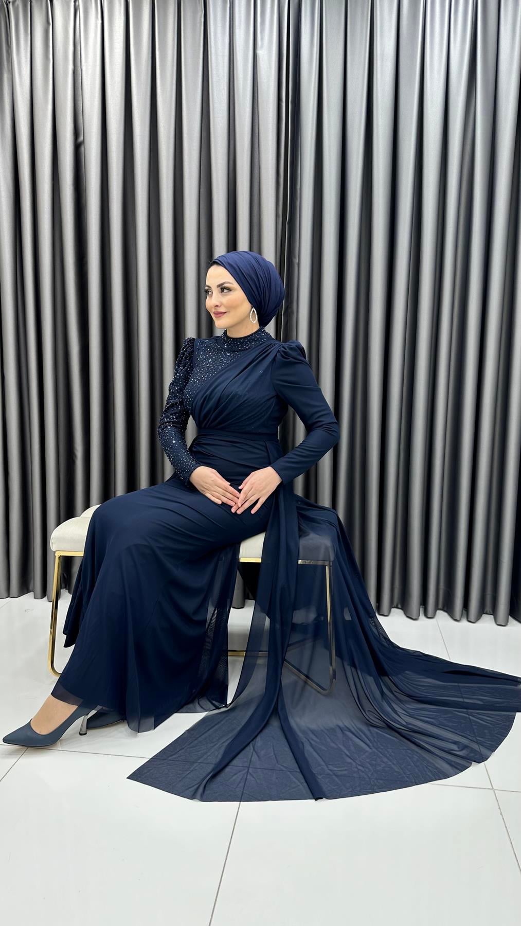 4796 H - SERRA Boncuk İşlemeli ve Pelerin Etek Detaylı Şifon Abiye Elbise-Lacivert