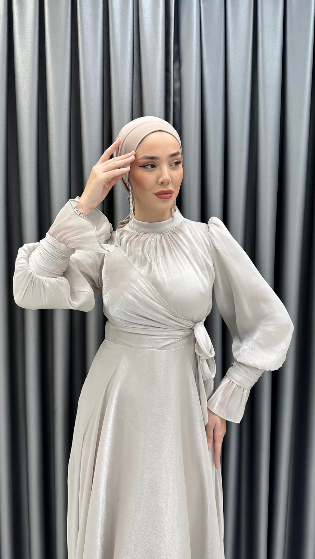 4805 Chole Abiye-Taş