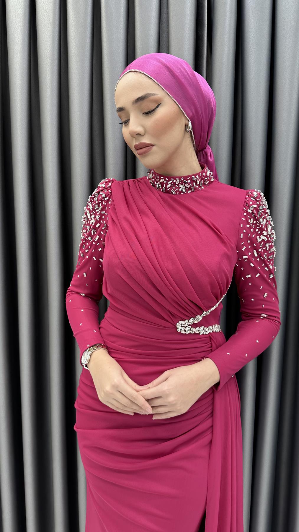 4897 Pukhet Abiye-Fuşya