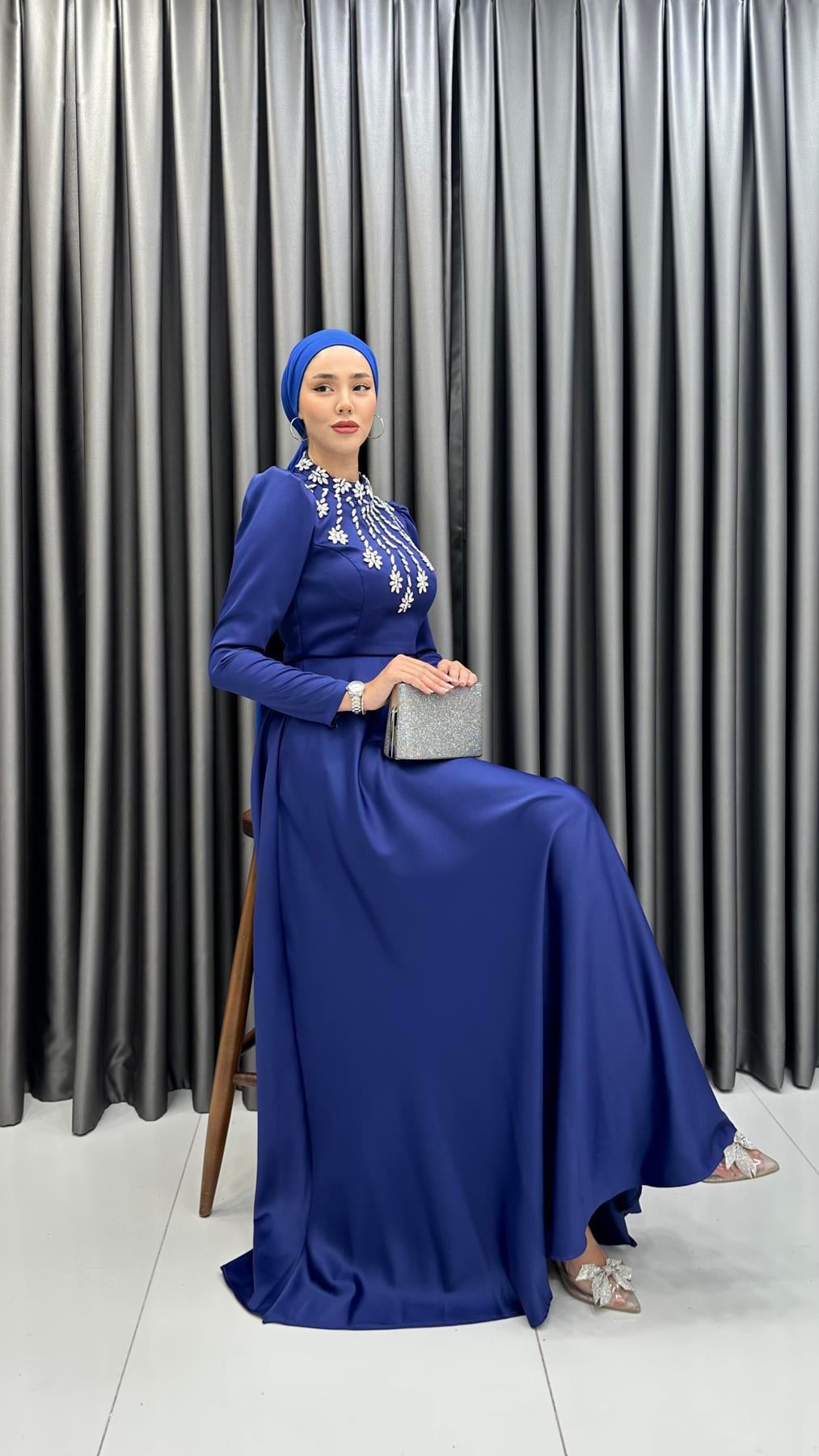 4902 H Helin Abiye-Saks Mavi