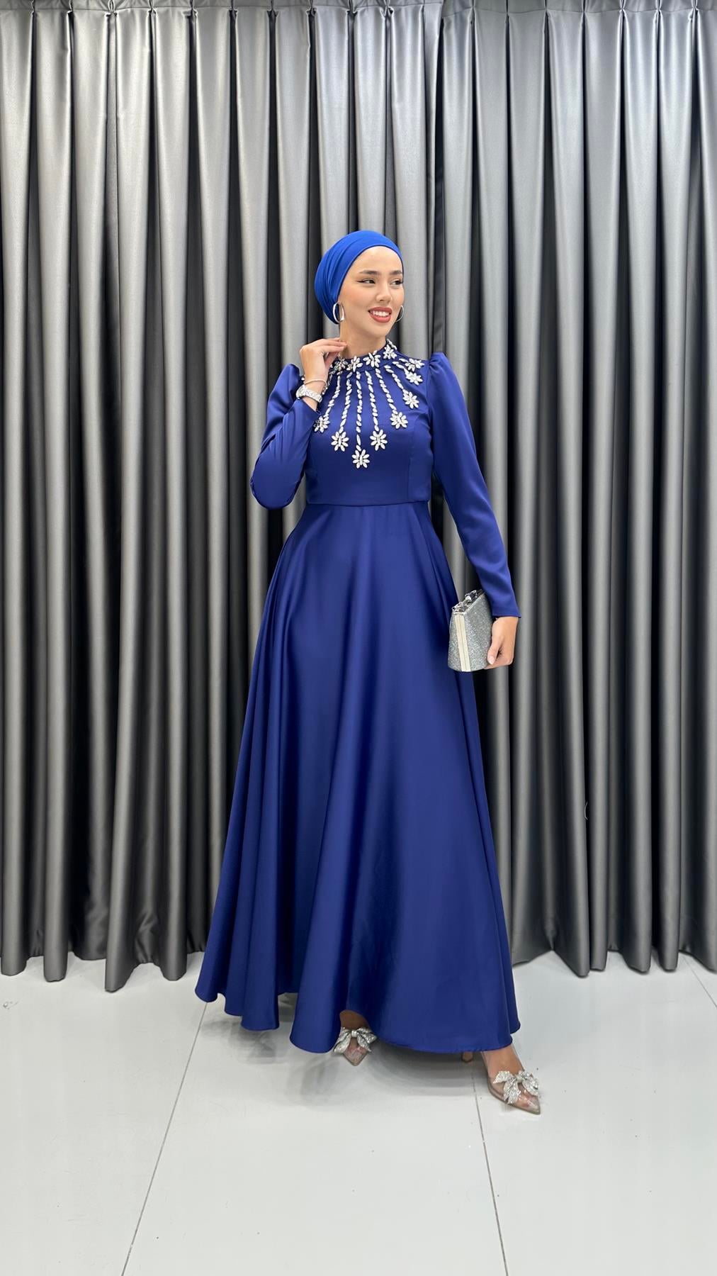 4902 H Helin Abiye-Saks Mavi