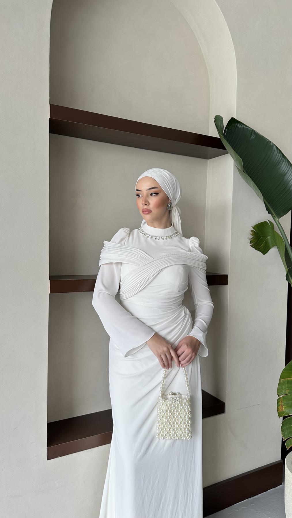 5023 H Lolanda Abiye-Beyaz