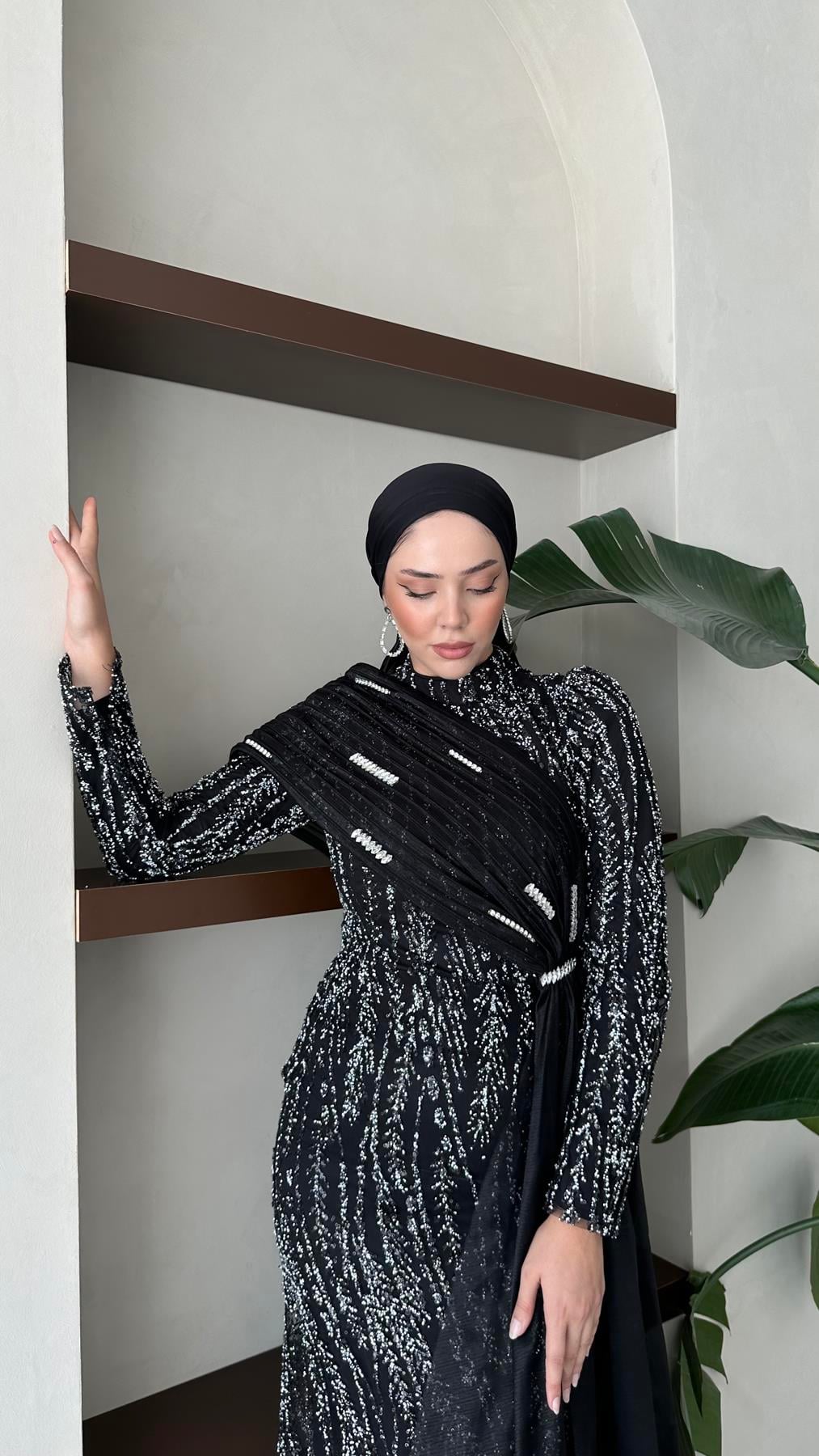 5084 H Yaprak Abiye-Siyah