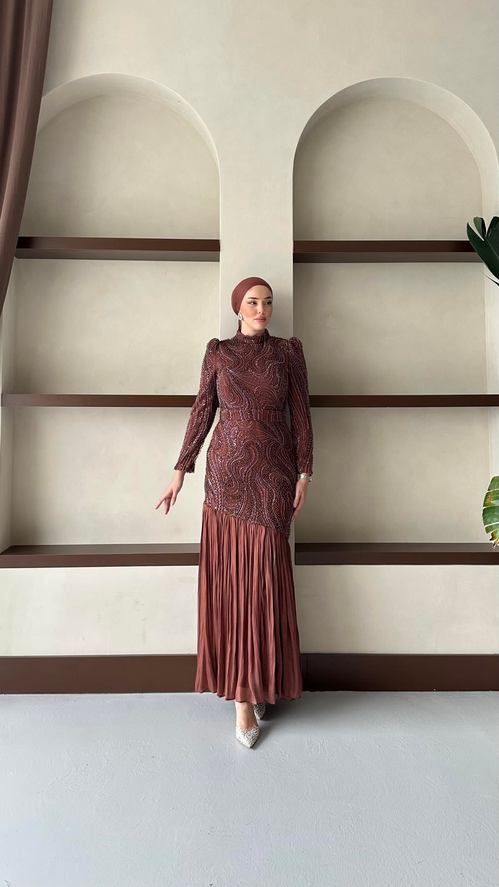 5162 D New Queen Abiye-Mocha