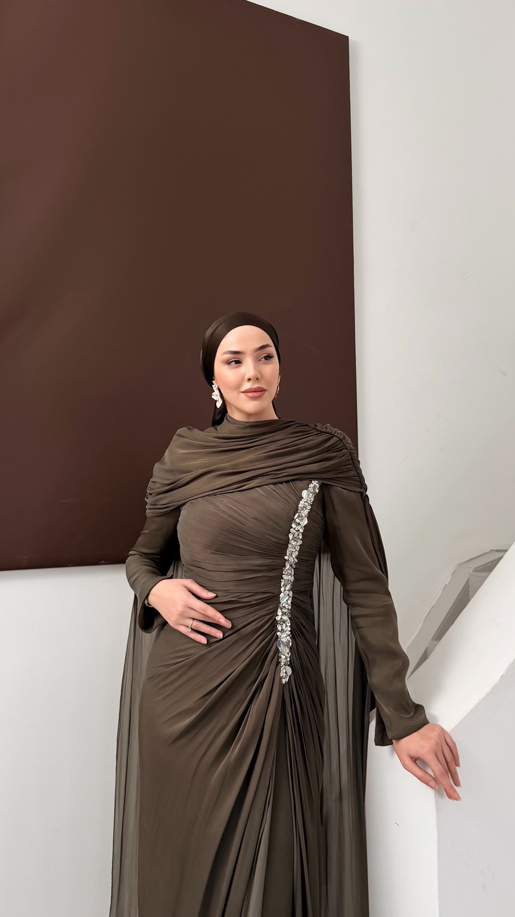 5177 H Beatrix Abiye-Haki