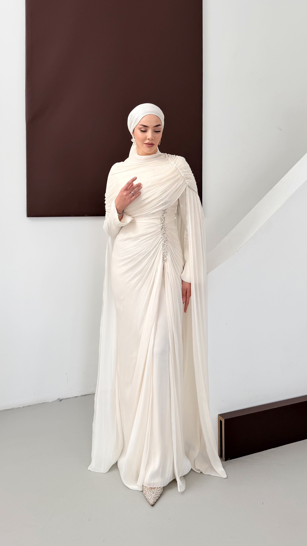 5177 H Beatrix Abiye-Krem
