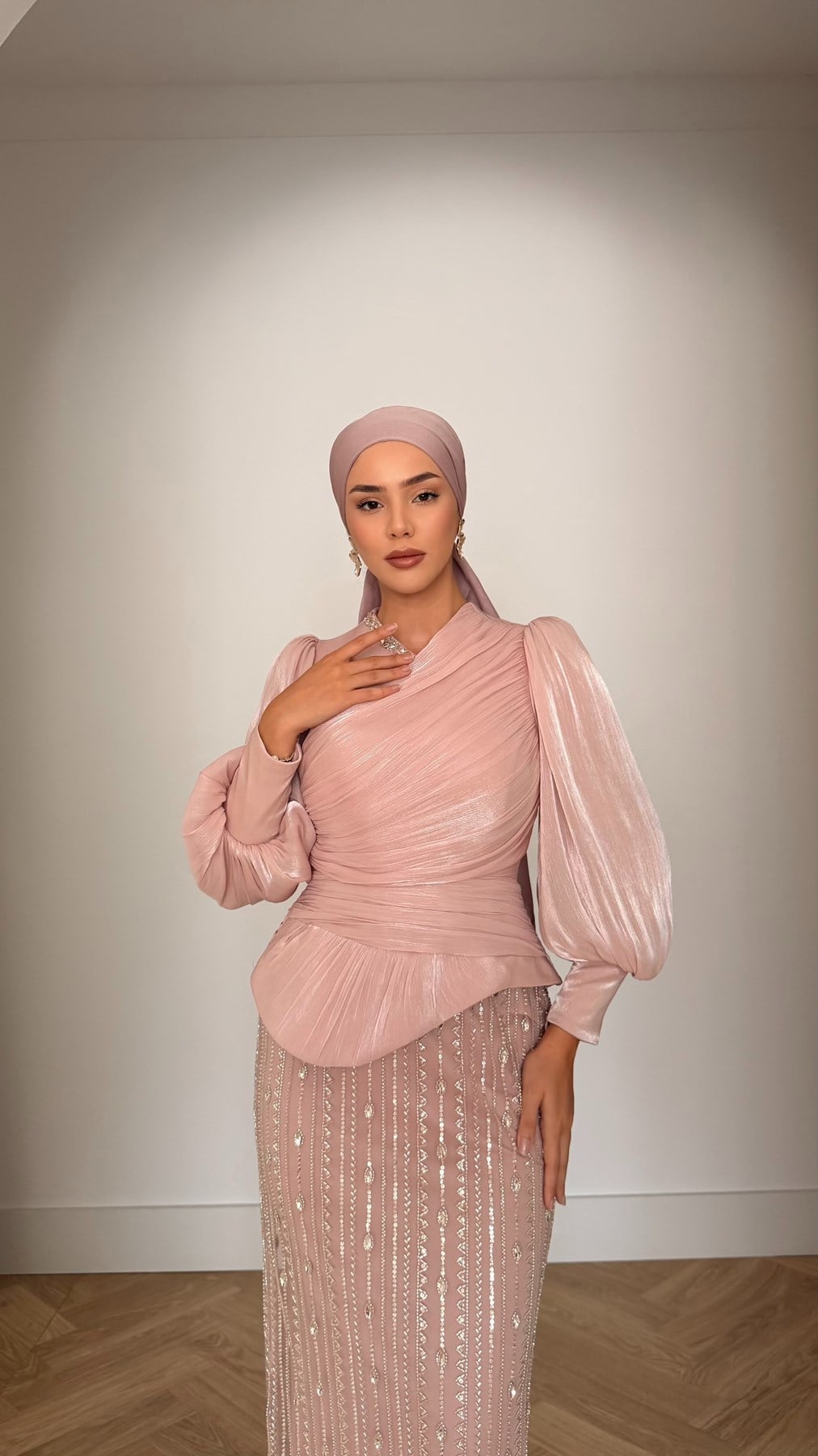 5181 H Tilda Abiye-Pudra
