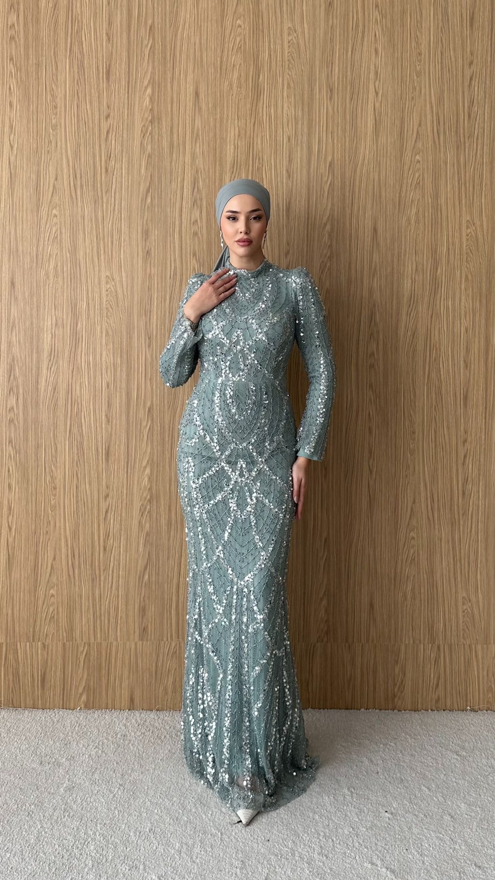 5203 H Narin Abiye-Mint