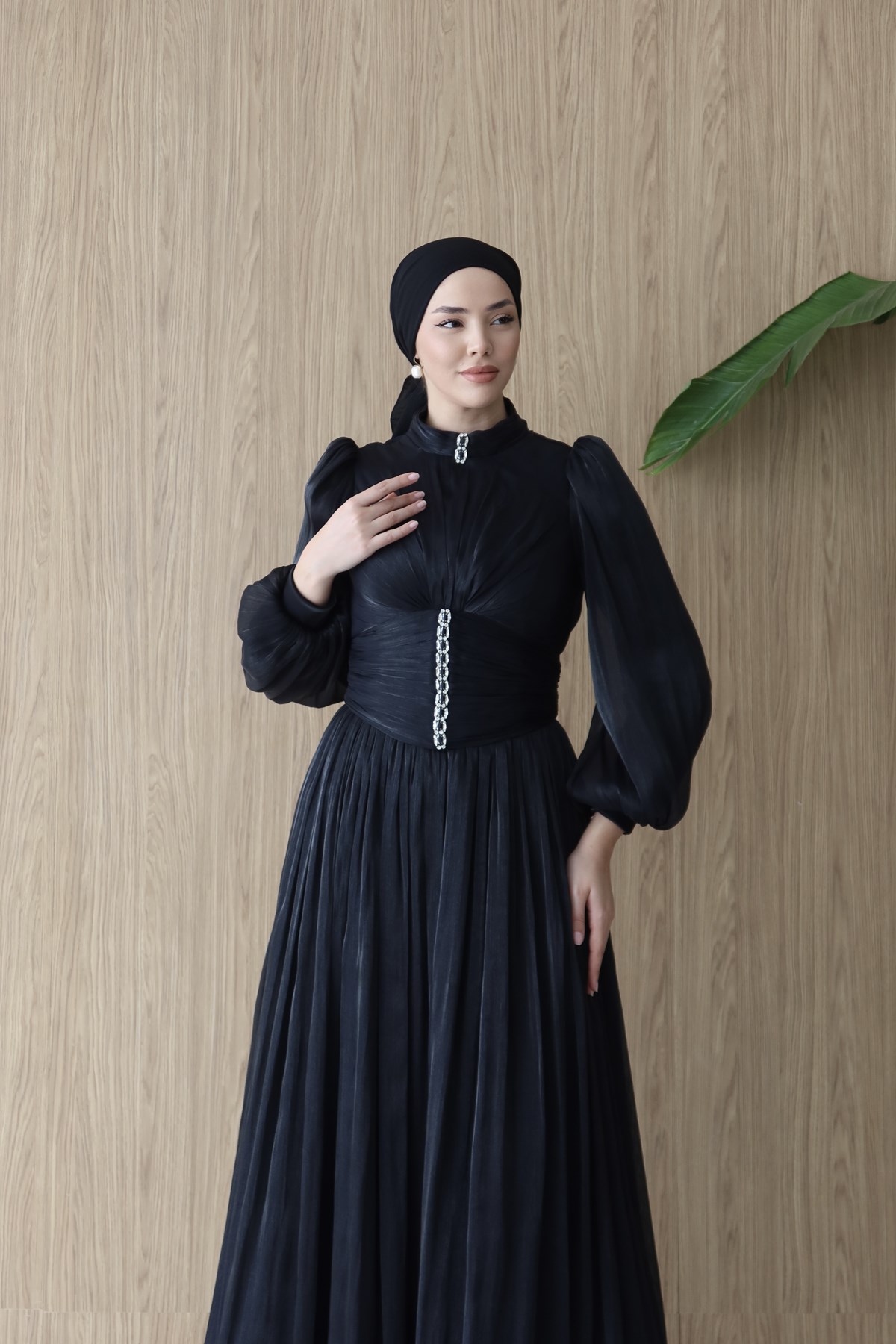 5226 H Tuğba Abiye-Siyah
