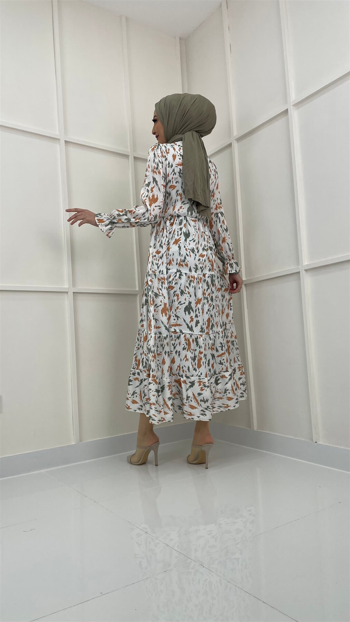 5512 W Bayan Elbise
