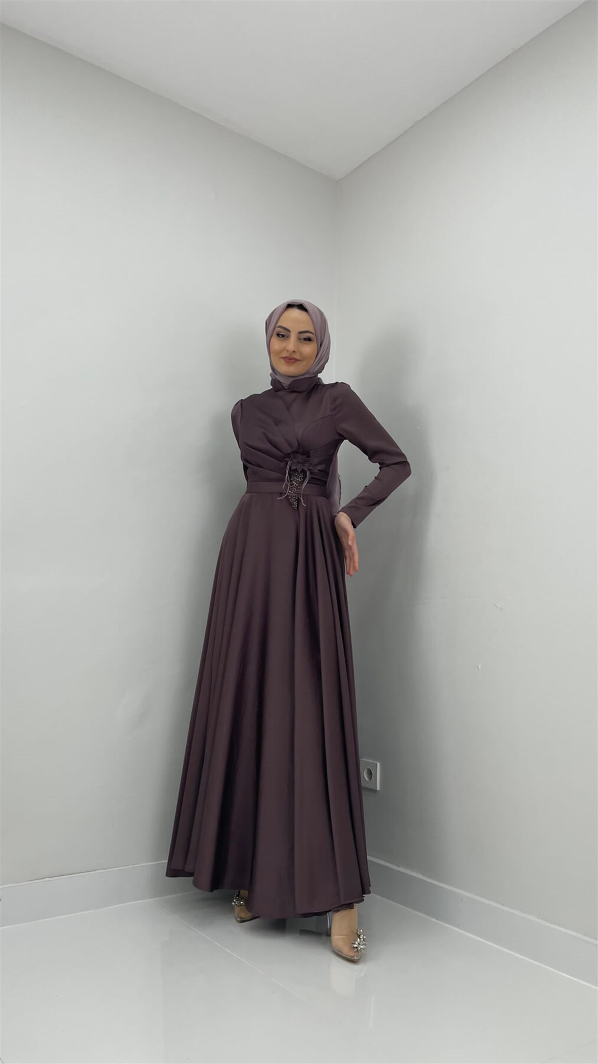 6747 C Bayan Abiye
