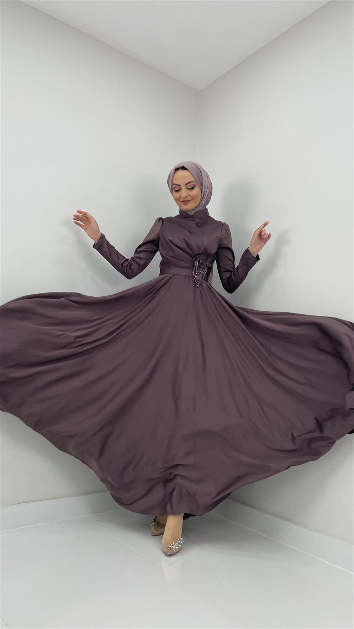6747 C Bayan Abiye