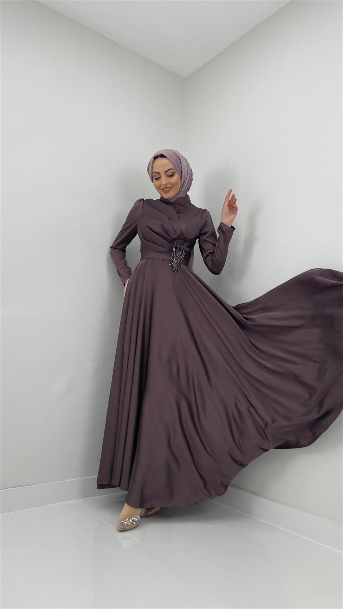 6747 C Bayan Abiye
