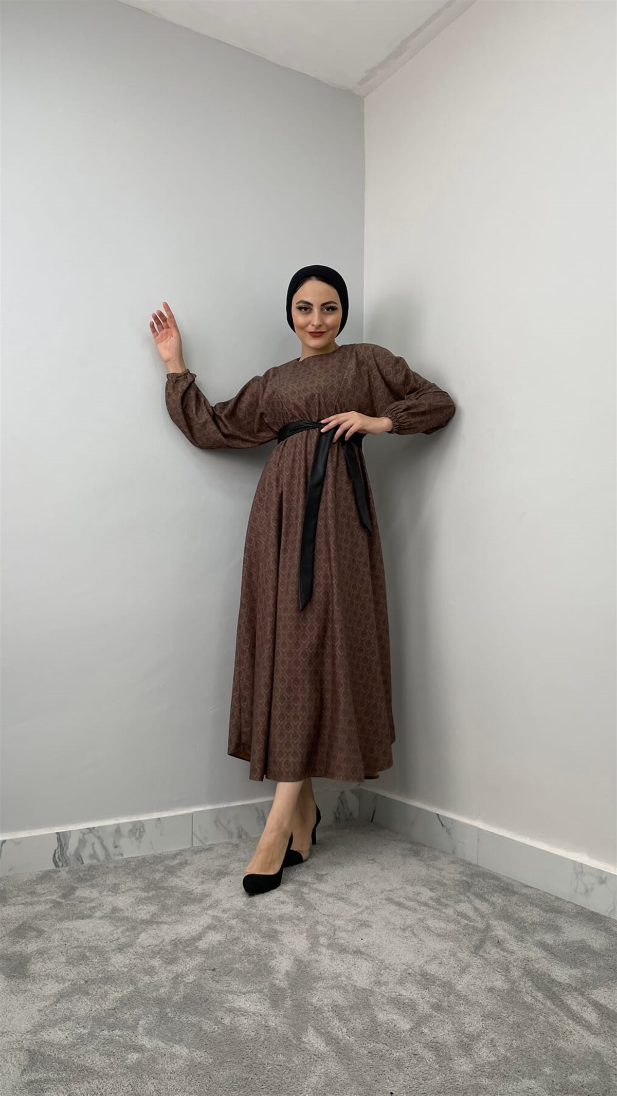 933 Gamzem Elbise