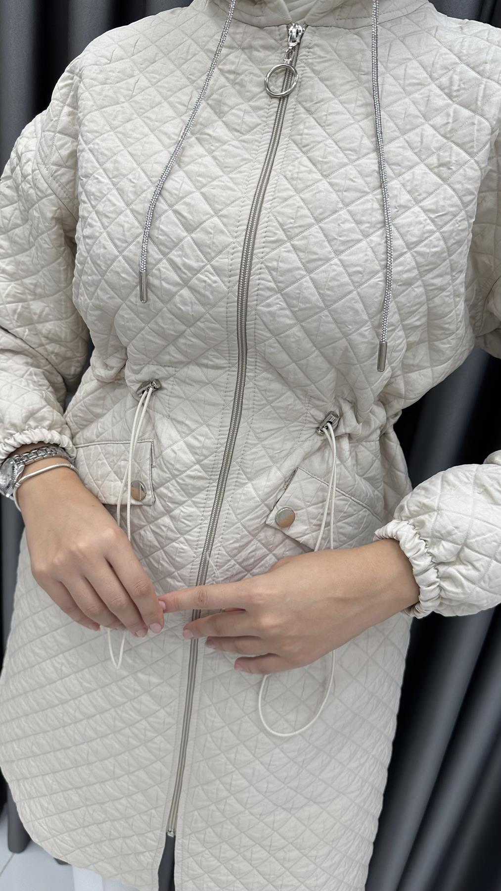 9965 Y Kapitone Kap-Taş