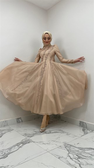 0007 M Tasarım Elbise