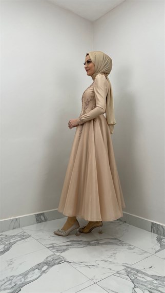 0007 M Tasarım Elbise