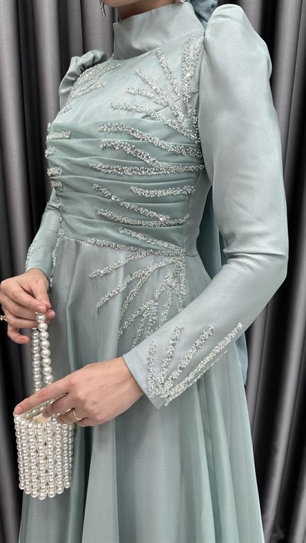 024 Ceren Abiye-Mint