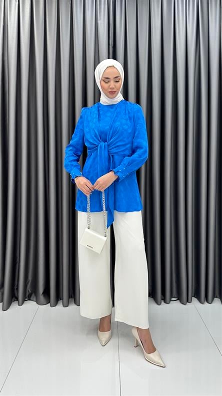 1142 - TİDY Bağlama Detaylı Tunikli ve Pantolonlu Desenli Kumaş Takım-Saks Mavi