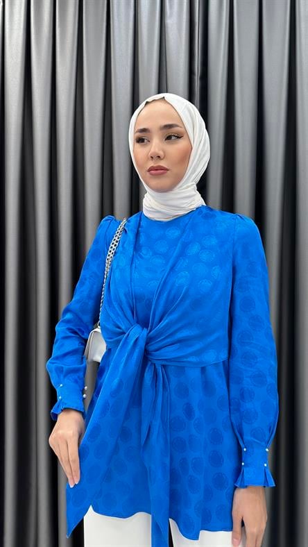 1142 - TİDY Bağlama Detaylı Tunikli ve Pantolonlu Desenli Kumaş Takım-Saks Mavi