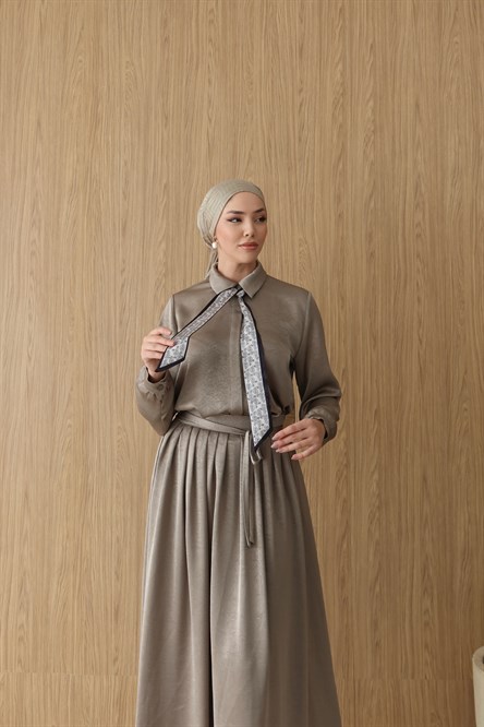 1247 Y Saten Takım-Neftin Yeşili