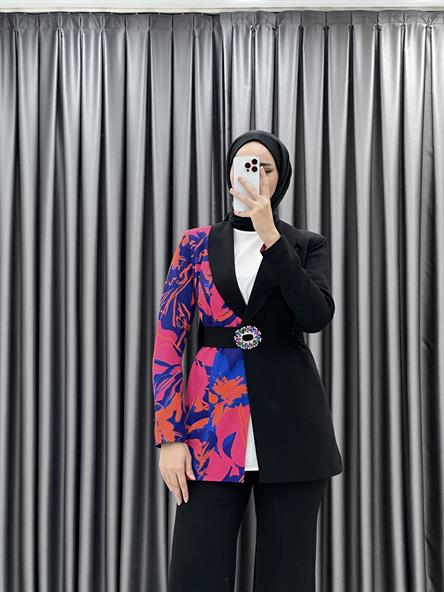 1776 O - Çok Renkli Ceket ve İspanyol Paça Pantolonlu Krep Bayan Takım-Fuşya