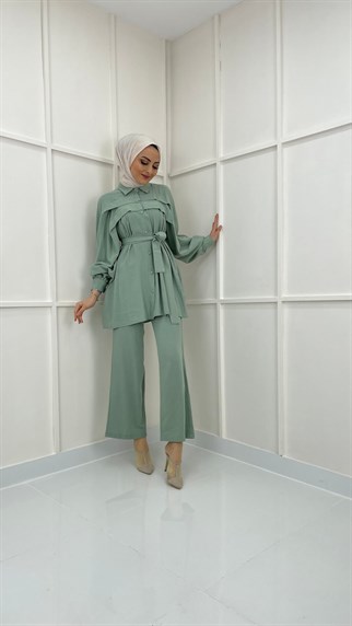 320 - Kat Detaylı İkili Keten Takım - MİNT