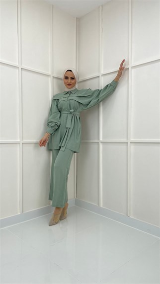 320 - Kat Detaylı İkili Keten Takım - MİNT