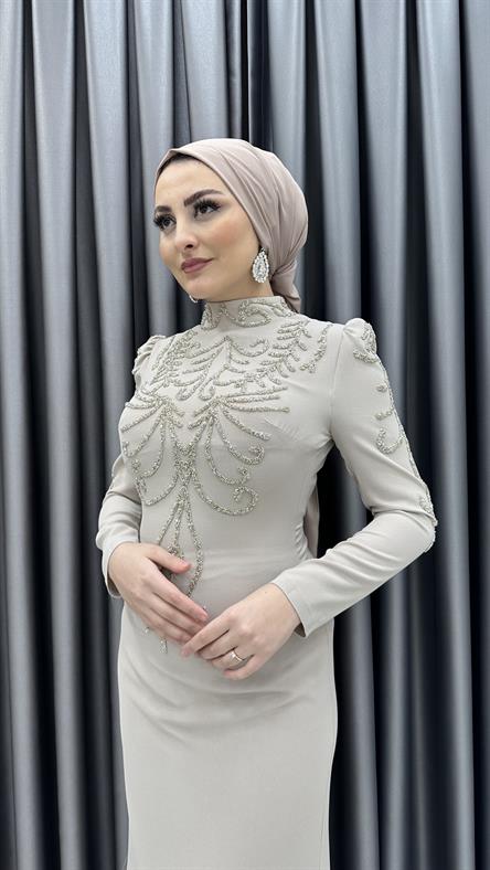 3977 T - HÜRREM Boncuk İşleme Detaylı Vücuda Oturan Kesim Krep Abiye Elbise-Taş