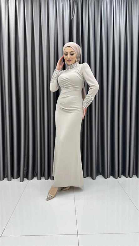 3980 T - Taş Detaylı ve Vücuda Oturan Kesim Krep Abiye Elbise-Taş