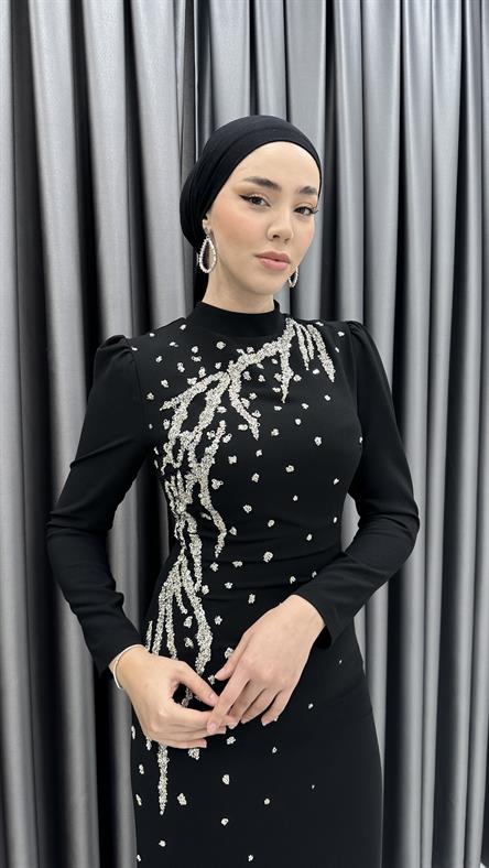 4003 T - Taş İşlemeli Balık Kesim Krep Abiye Elbise-Siyah