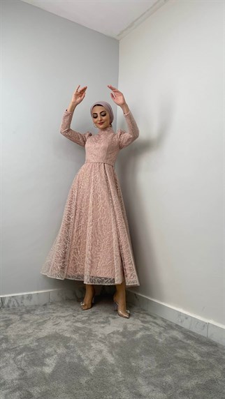 4379 Hennin Bayan Abiye