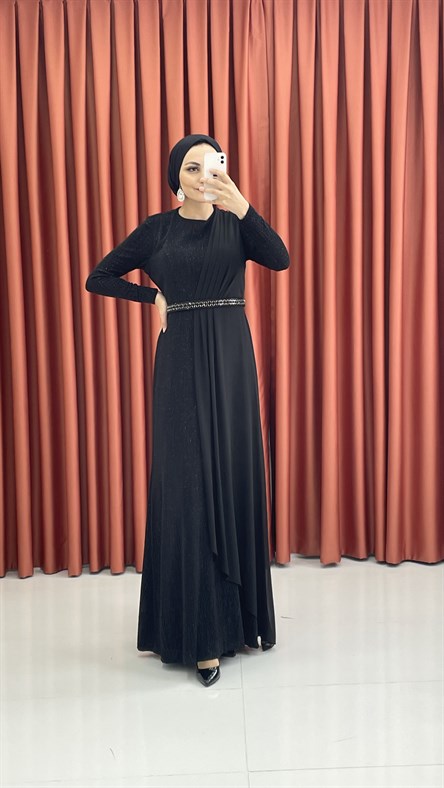 440 G – Simli Kumaş ve Taşlı Kemerli Abiye-Siyah