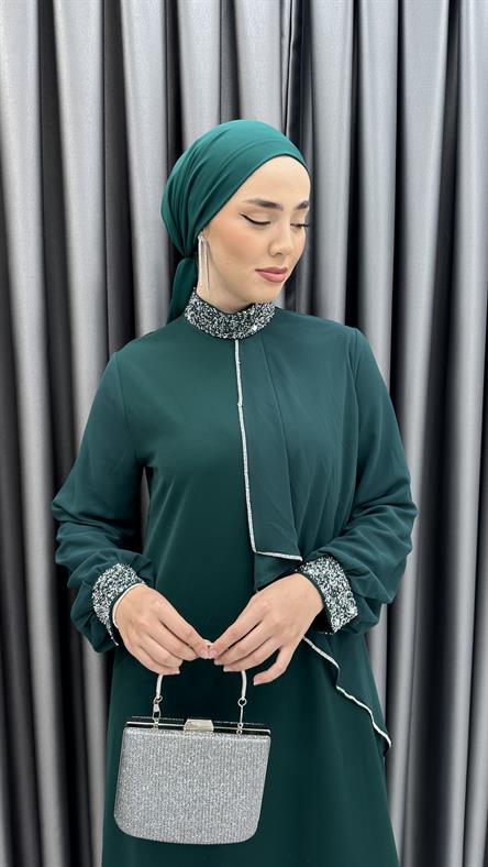 4510 T - Taş İşlemeli Rahat Kesim Krep Kumaş Abiye Elbise-Zümrüt