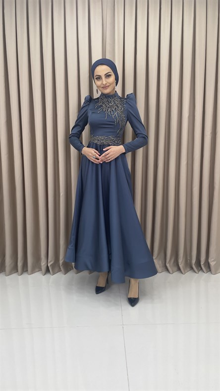 4519 H – Taş İşleme Detaylı Saten Kumaş Abiye-İndigo Mavi