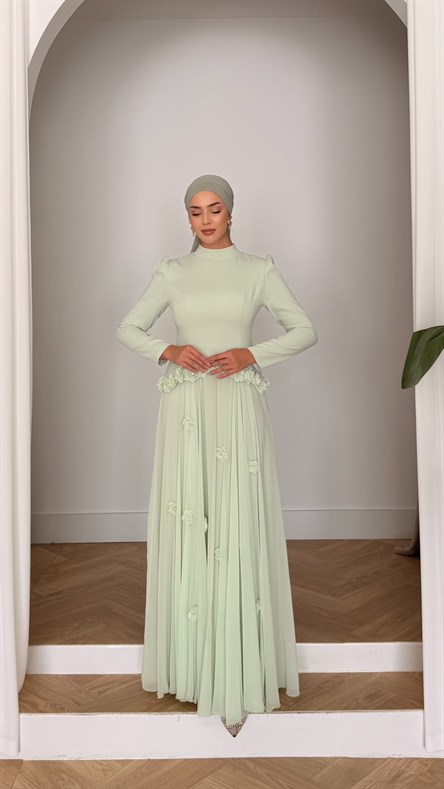 4527 T Sezen Abiye-Mint