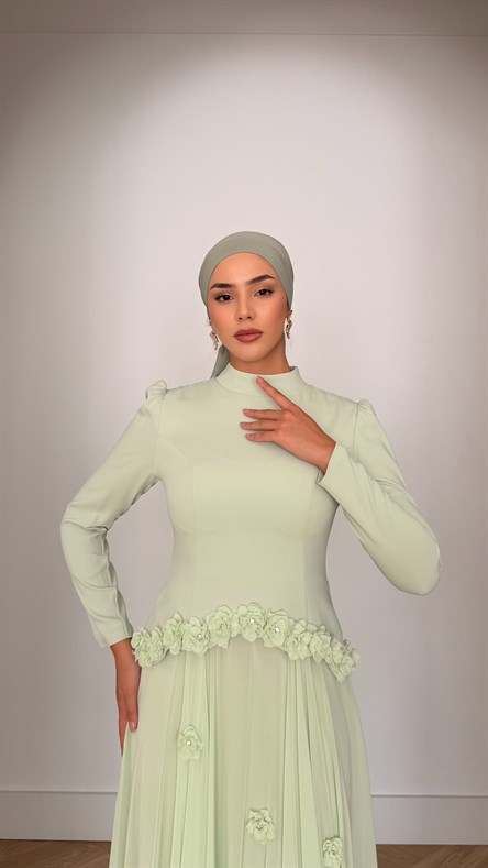 4527 T Sezen Abiye-Mint