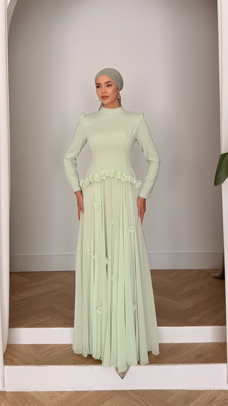 4527 T Sezen Abiye-Mint